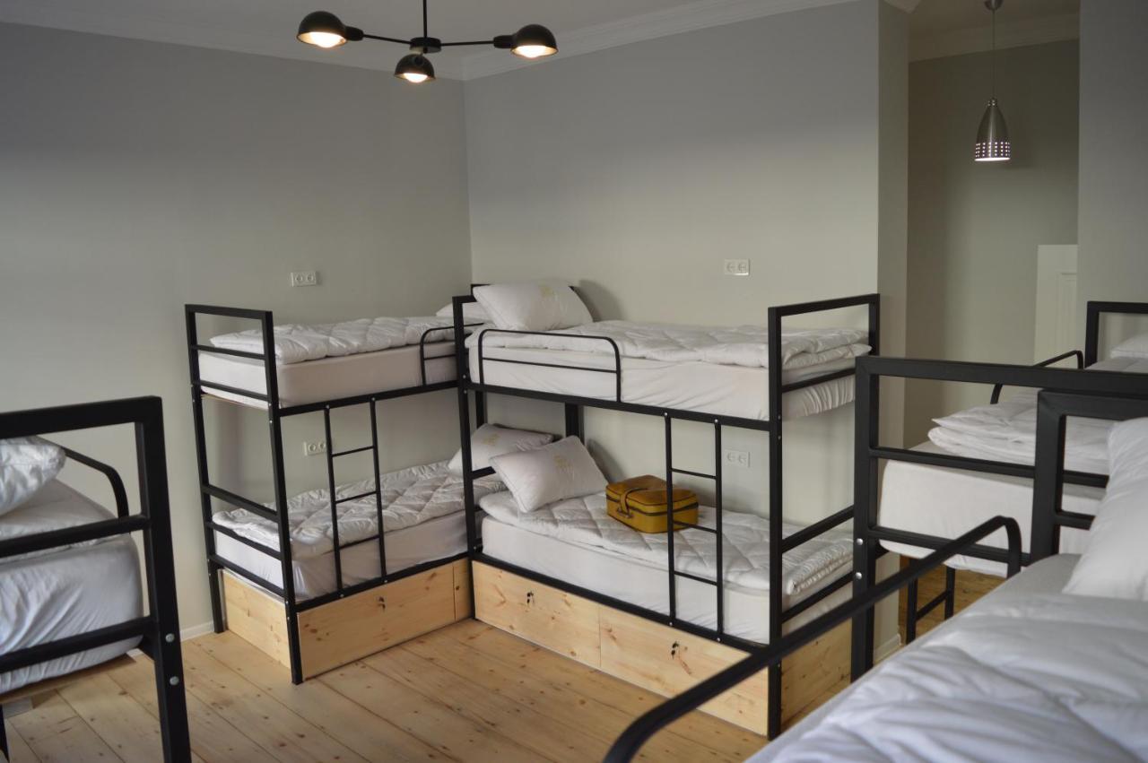 Woodmood Hostel Tbilisi Eksteriør billede