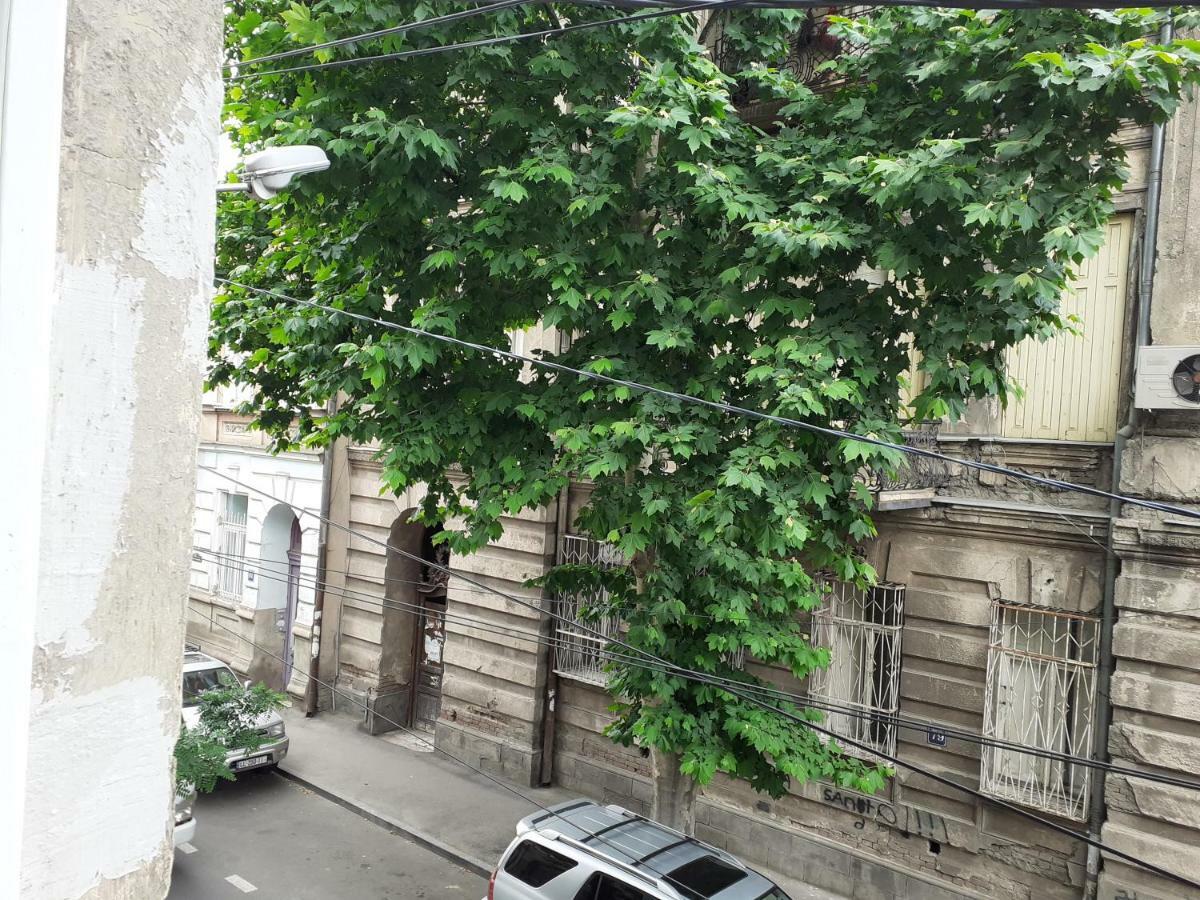 Woodmood Hostel Tbilisi Eksteriør billede